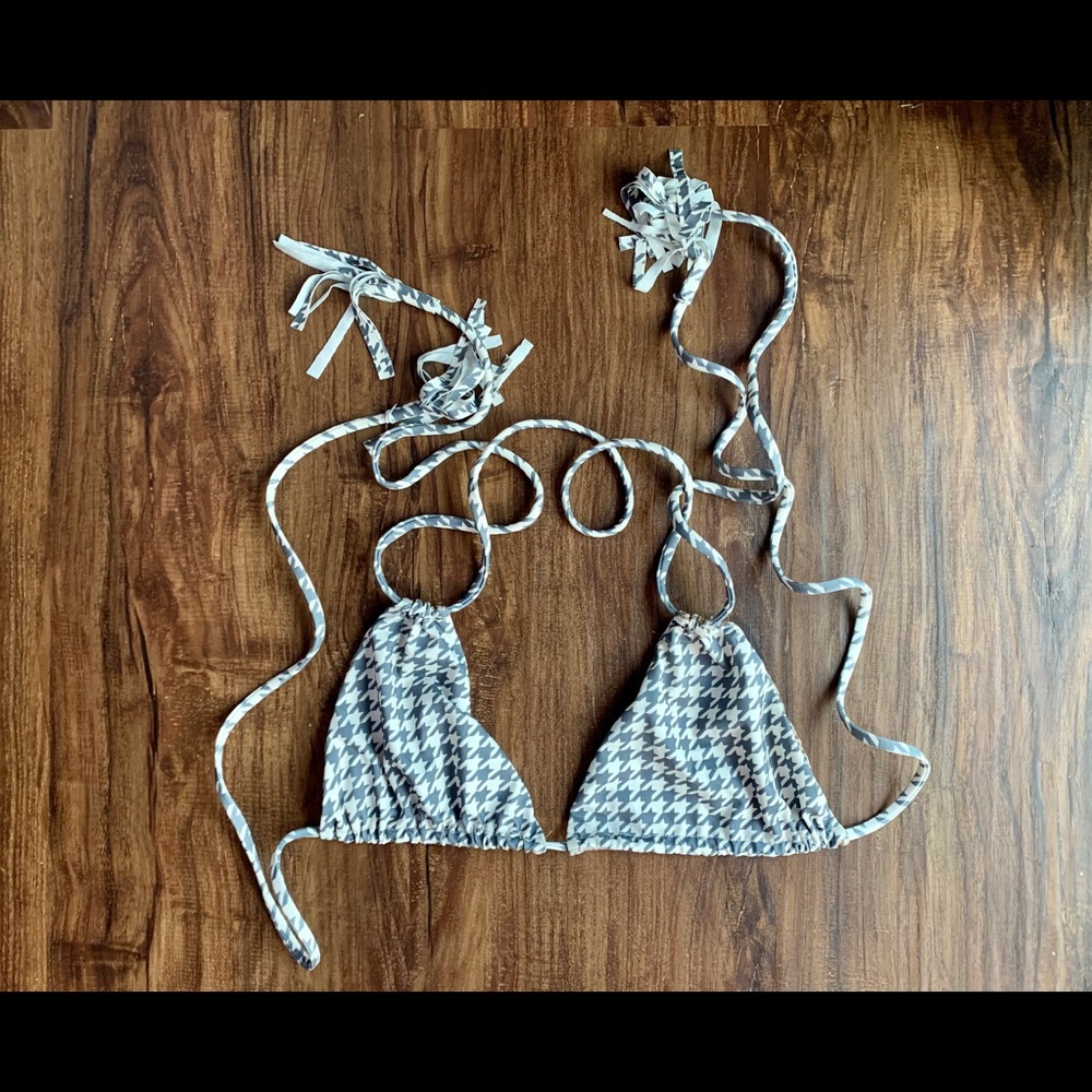 Acacia cannons top in houndstooth L